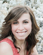 Decorilla interior designer Leah C.