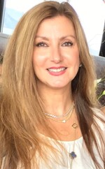 Decorilla interior designer Laura S.