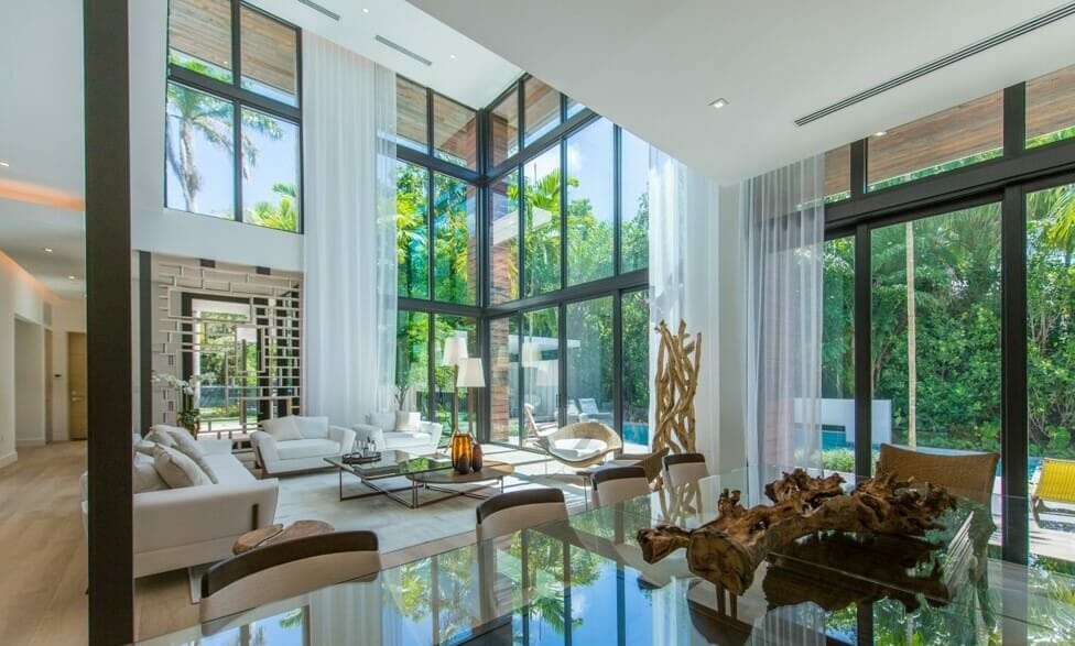 Sleek Contemporary Living Room By Decorilla And Top Miami Interior Designer Taize M.  E1621538506890 