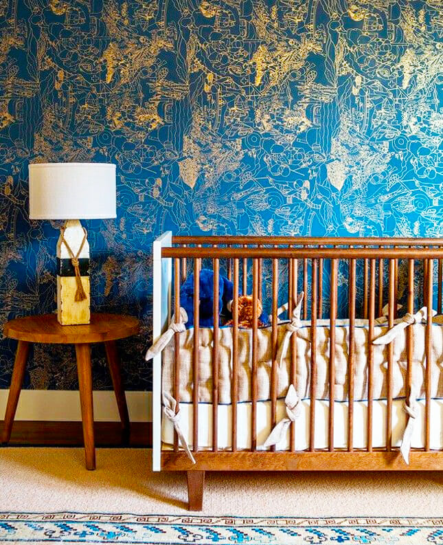 nursery-dramatic wallpaper