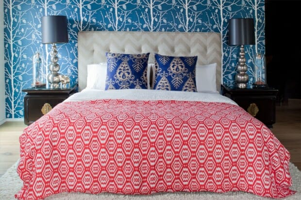 mixed patterns bedroom design