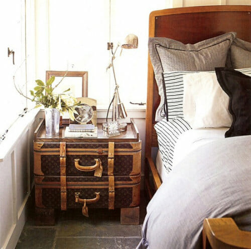 vintage-stacked-suitcase-nightstand