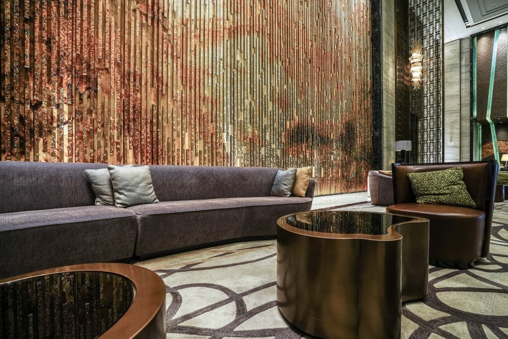 Online Interior Designer Spotlight Amelia Rozas- lobby lounge