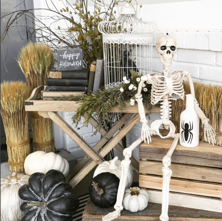 halloween decorating front porch