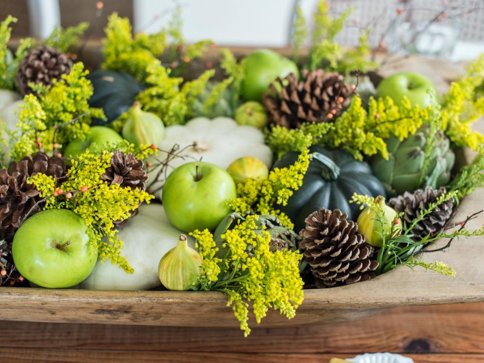 fall table decorations bowl with fruit