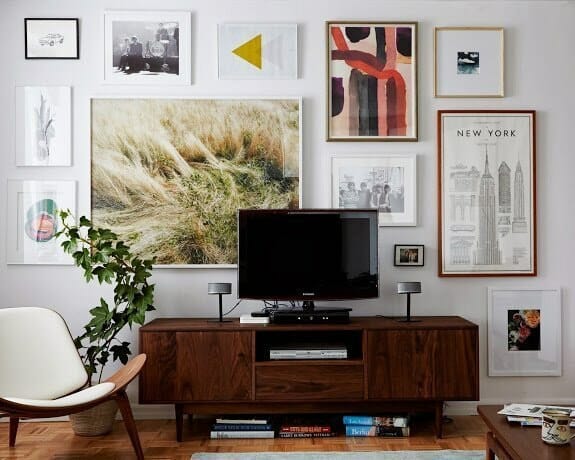 gallery wall layout