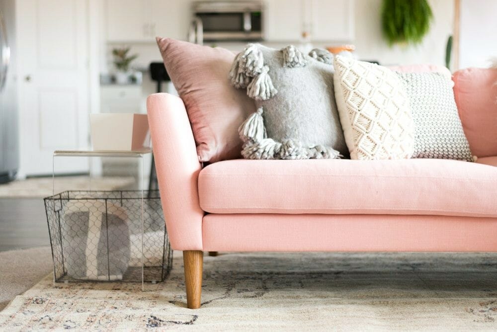 7 Ways To Incorporate Pink Home Decor