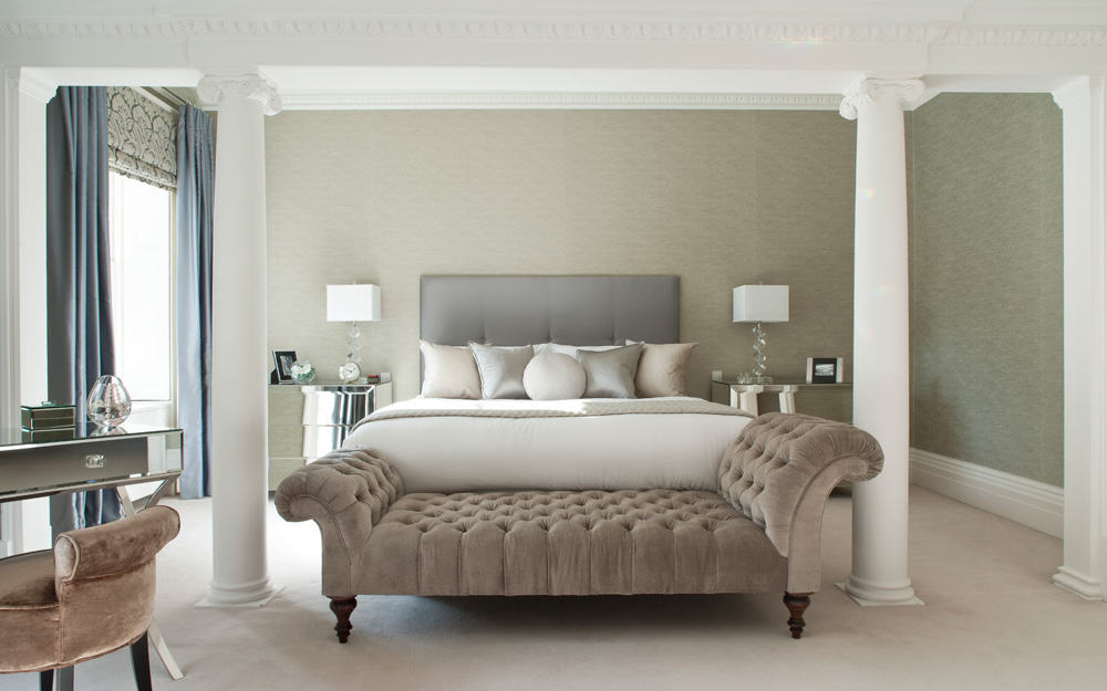 well-designed-bedroom-neutral-color