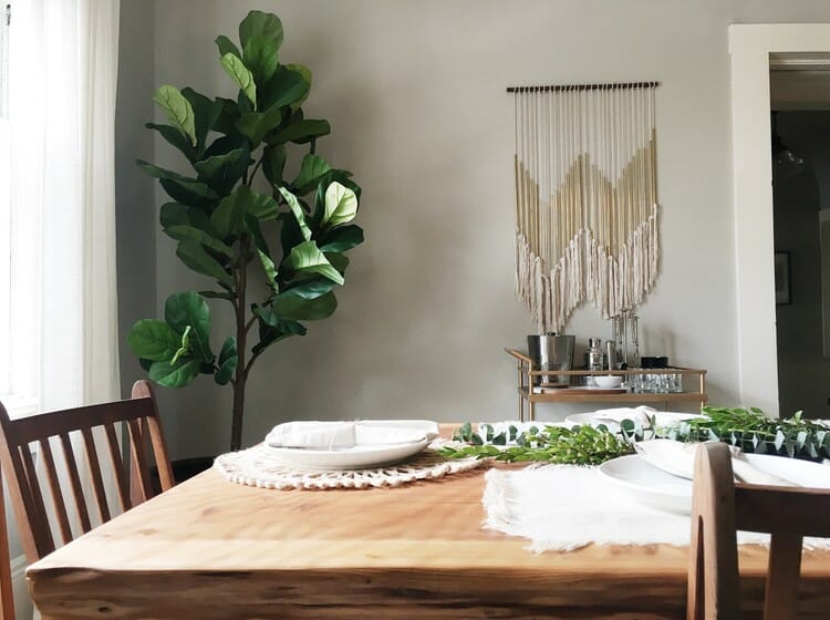 16.fall_interior_design_trends_textile_artwork_boho