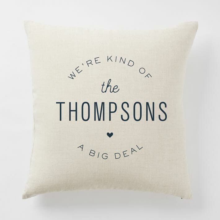 home-decorating-gifts-ideas-accent-pillow