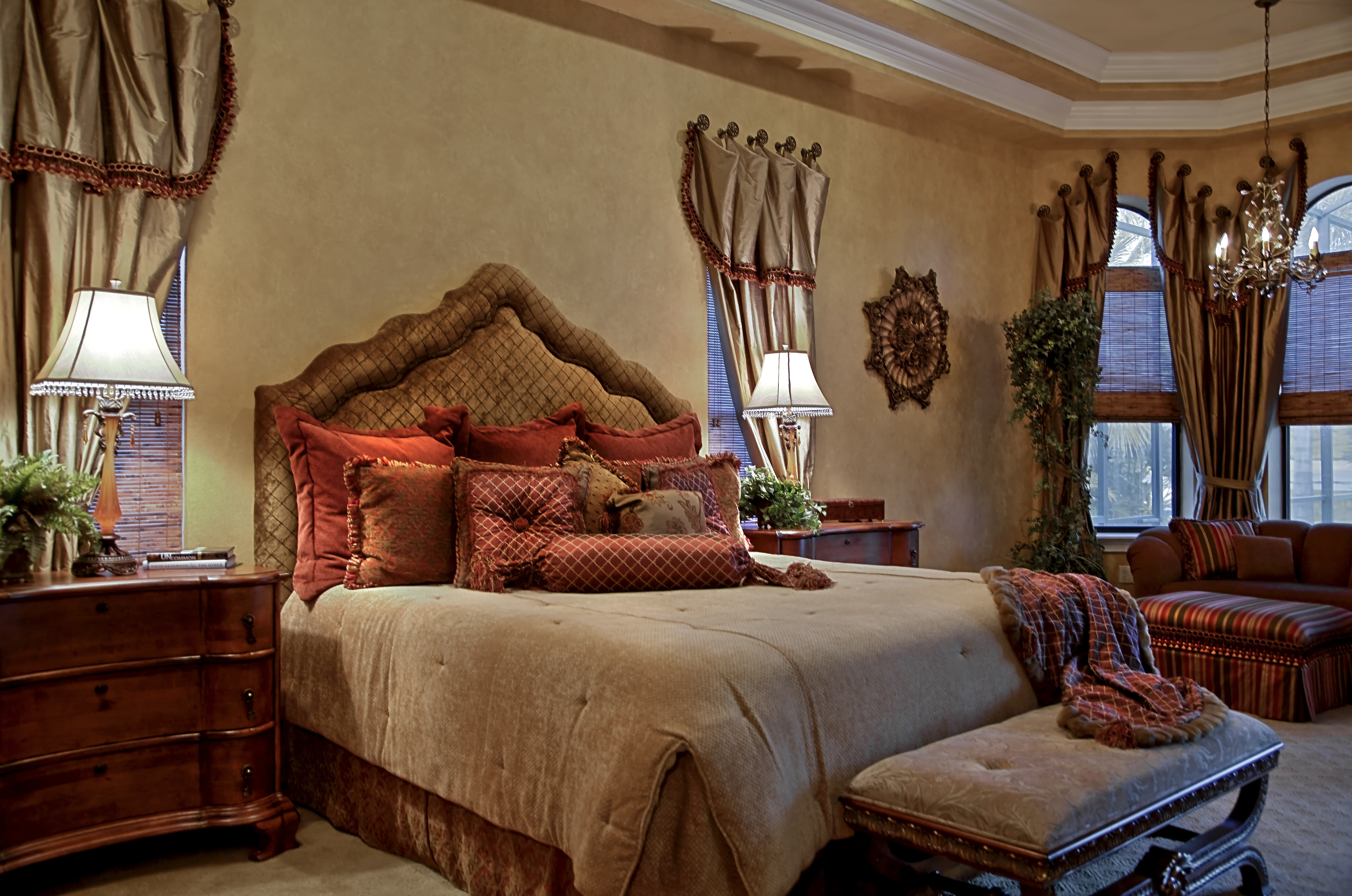tampa-interior-decorators-old-world-charm-bedroom-terri-white