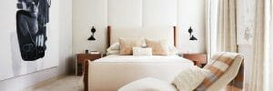 Bedroom Feng Shui with a positive energy placement - AD