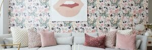 _Bachelorette_pad_decor