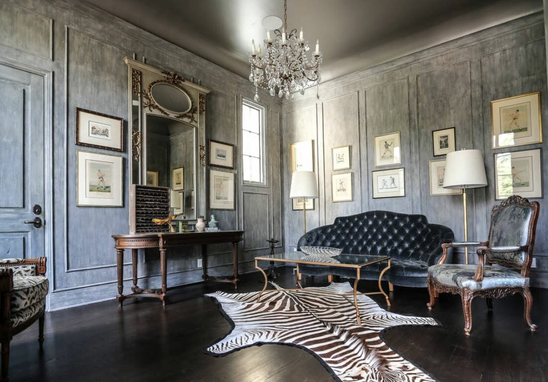 smoking room with antique furniture