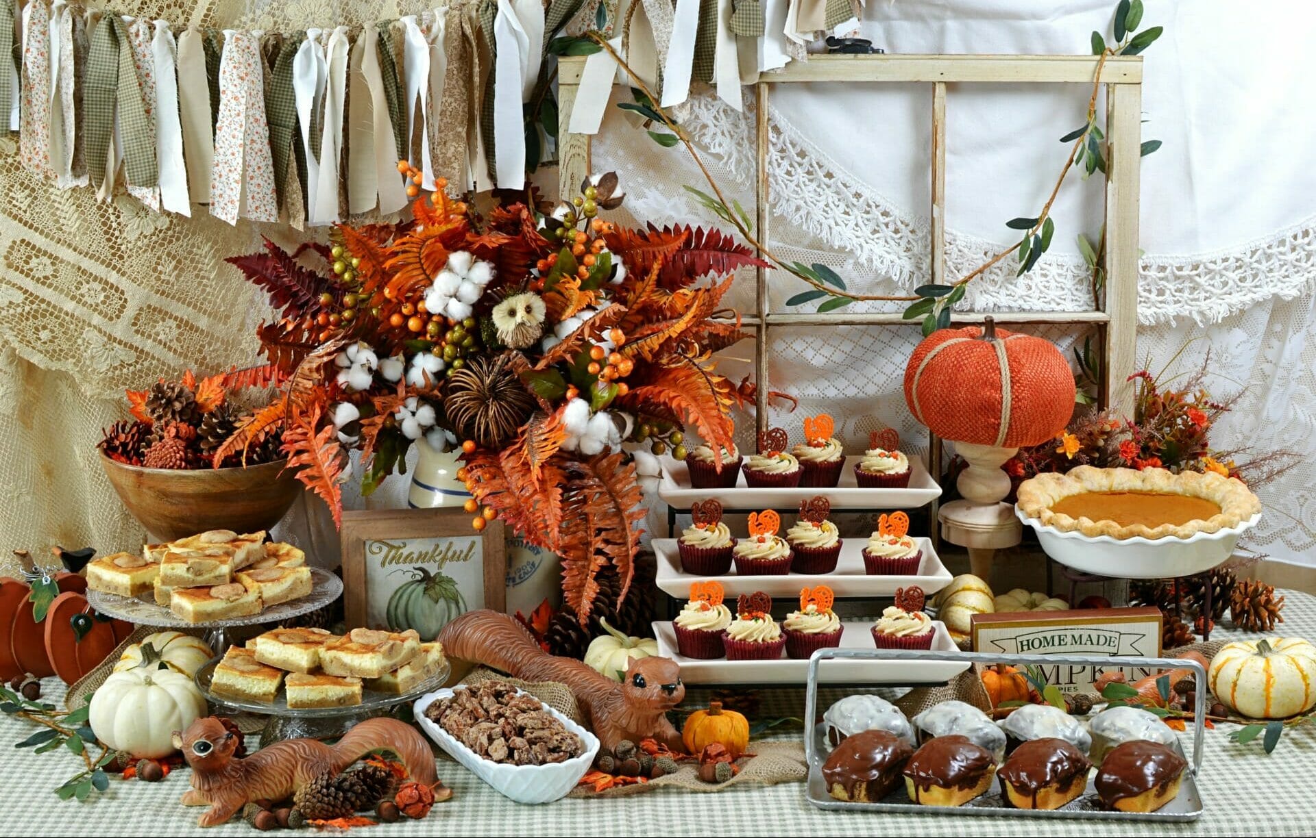 thanksgiving decorations 2019 - dessert table