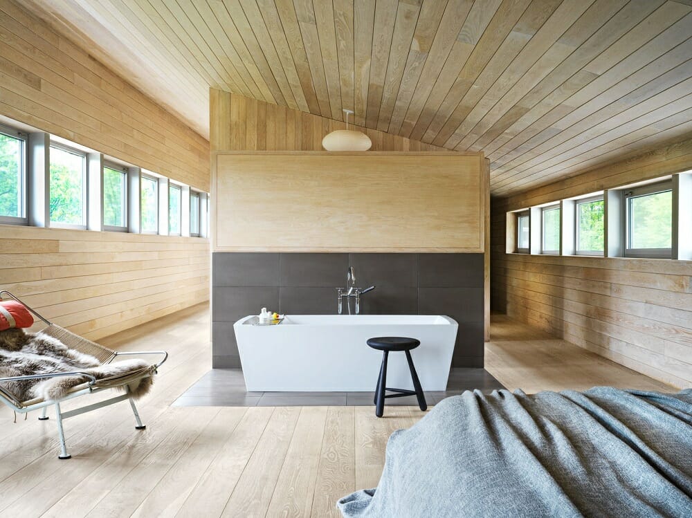 Contemporary take on a mid-century interior design bathroom