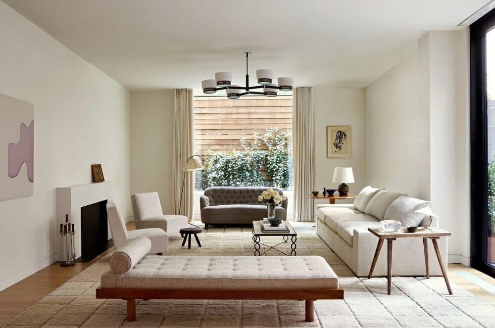Modern living room by one of the best interior desgin companies Alyssa Kapito Interiors