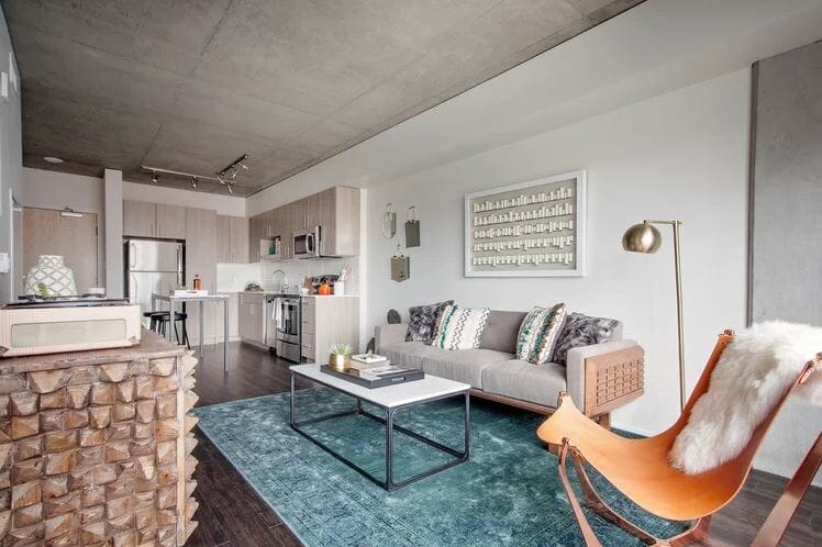 Scandinavian decor in a modern apartment by Sarah O