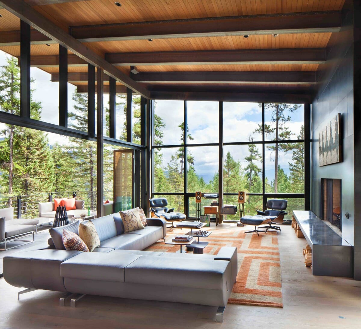 luxury-living-room-interor design with dramatic floor to ceiling windows