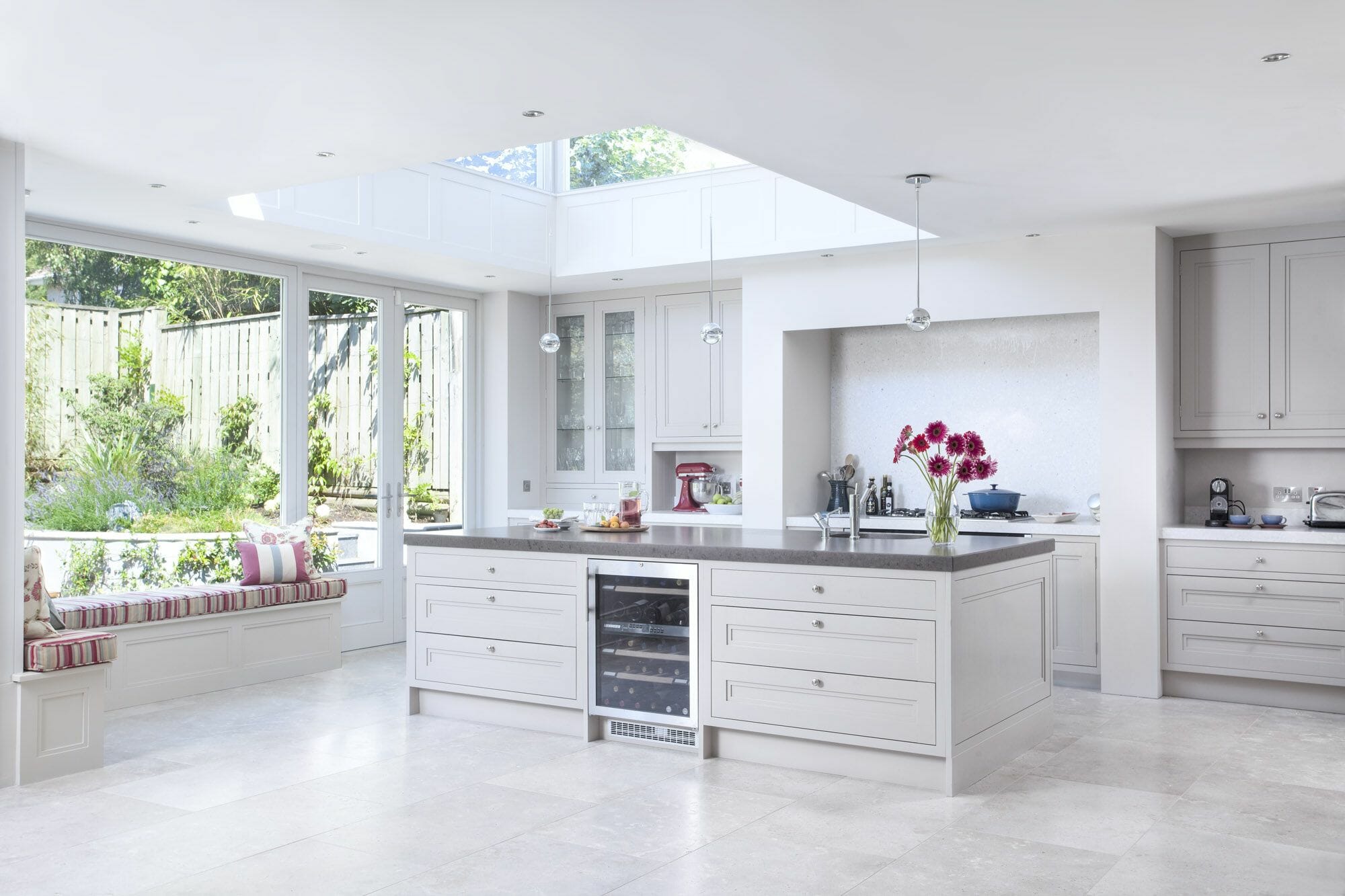 Warm natural sunlight in modern lighting design of kitchen