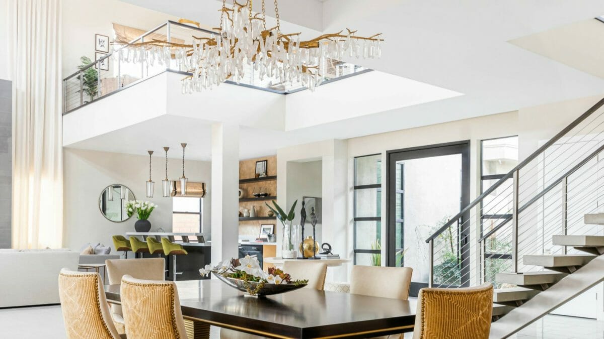 Modern and luxurios living room design by top interior decorator, Las Vegas, Fabiola Avelino