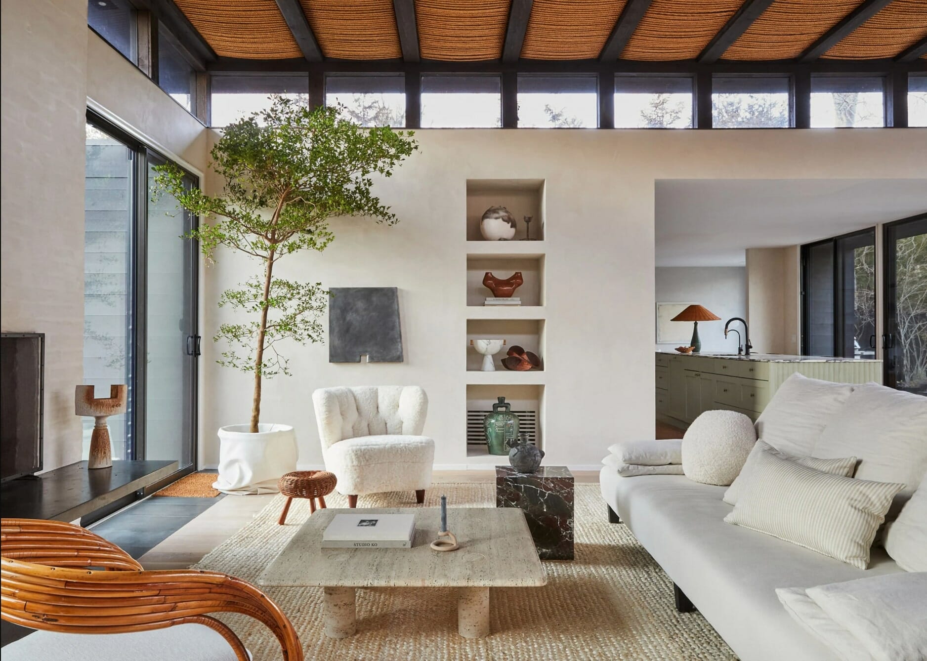 neutral living room interior design trends 2022