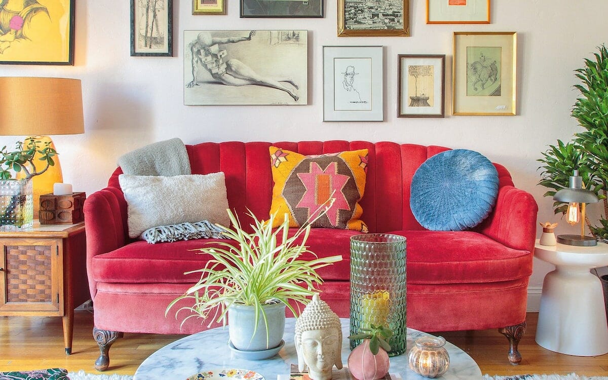 Youthful and colorful bohemian style decor in a sitting area