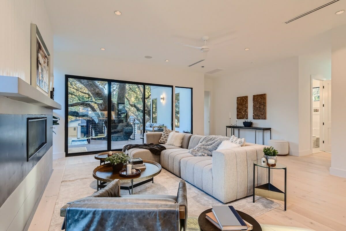 hire an interior designer living room
