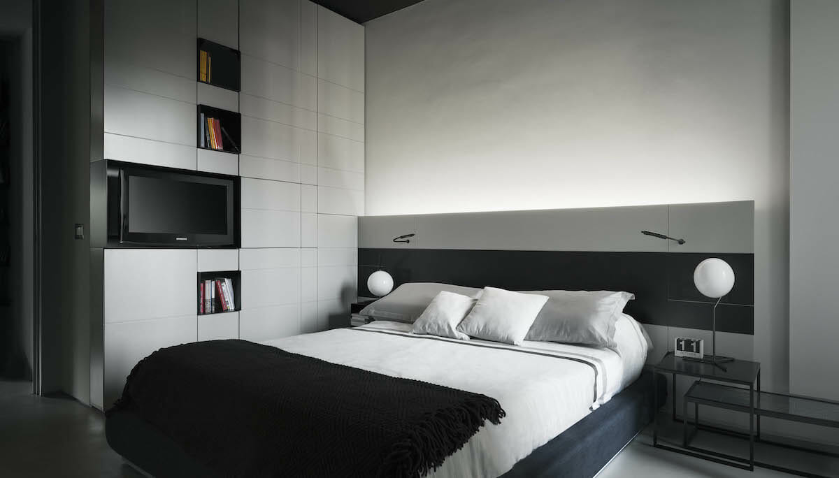 Sleek modern headboard idea by Decorilla designer, Roberto D