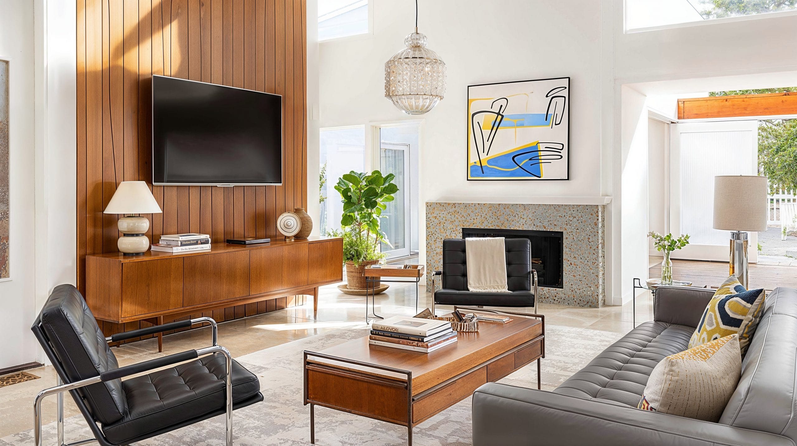 Before & After: Colorful Mid-Century Modern Design