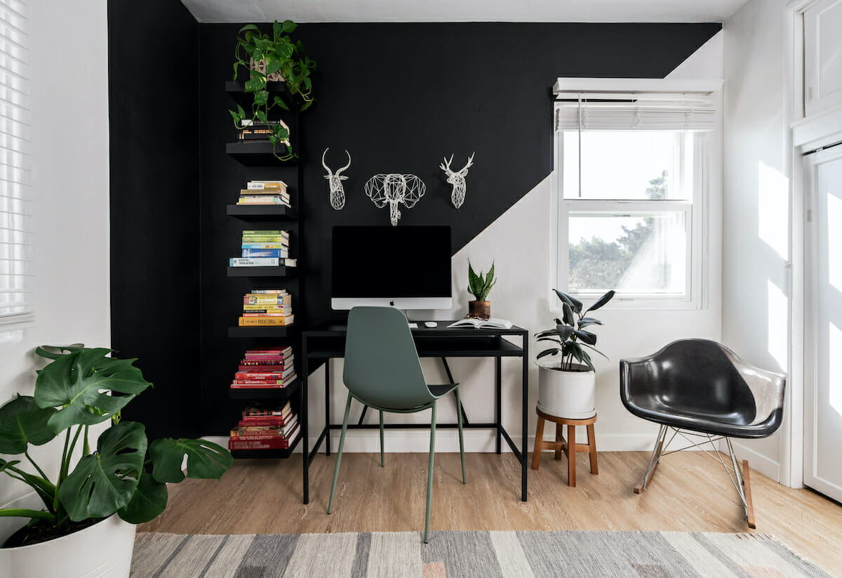Home desk essentials by Decorilla designer Caity H