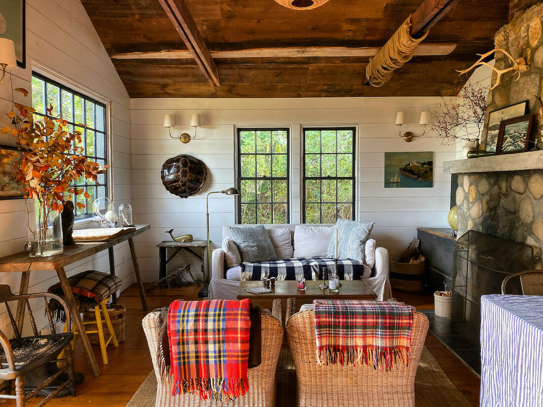 6 Cabin Decor Ideas to Give Your Home a Rustic Vibe