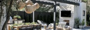 Sleek exterior by patio designers near me - Nestling with Grace