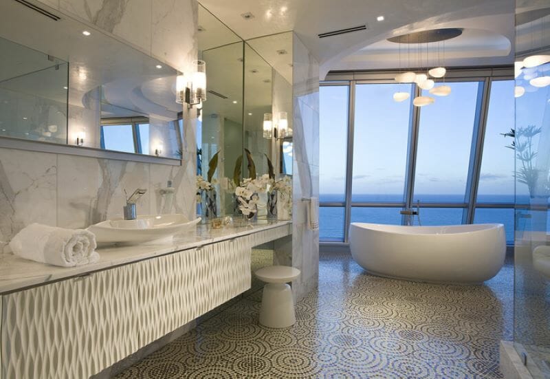White marble bathroom ideas by Decorilla designer Renata P