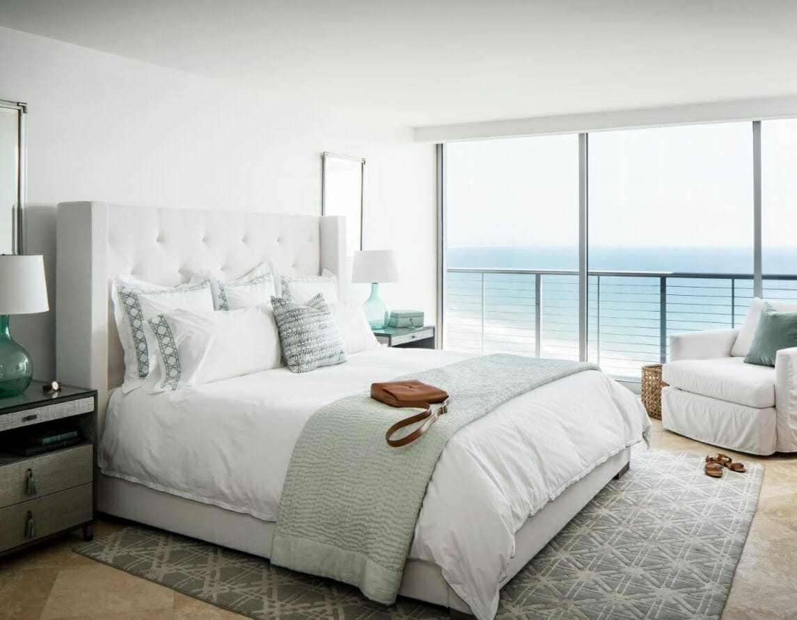 Coastal grandmother bedroom aesthetic - Corine-M