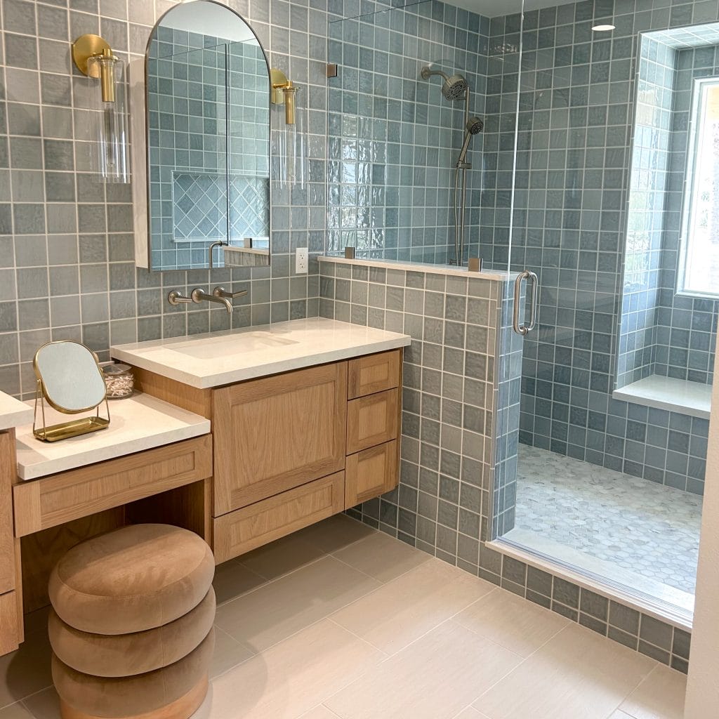Bathroom decorating ideas in a contemporary interior by Decorilla designer, Laura R.