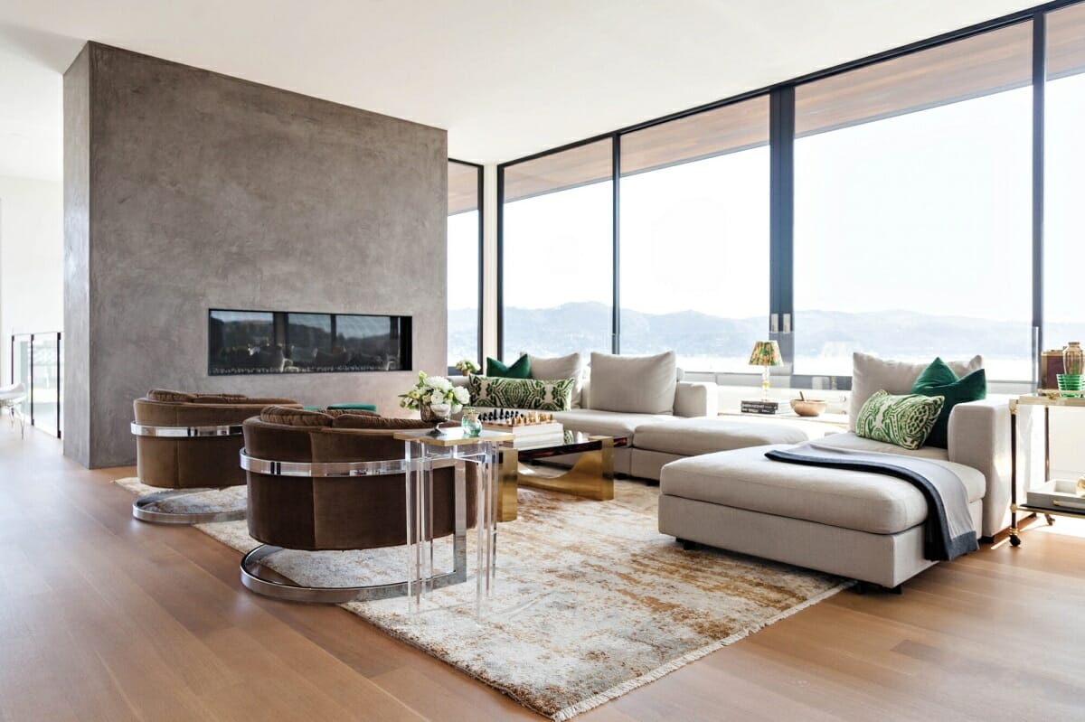 Contemporary great room interior design - Luxe