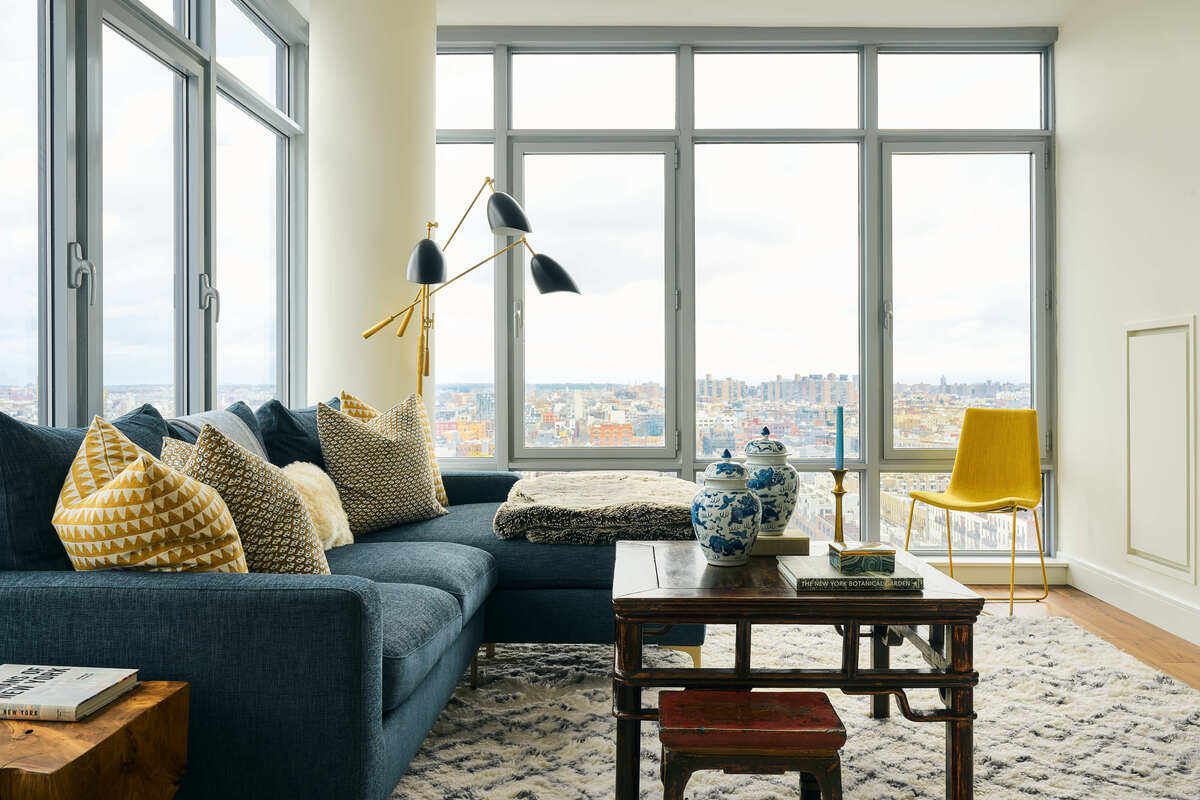Living room by Samantha S, one of the best Decorilla interior designers in Westport CT