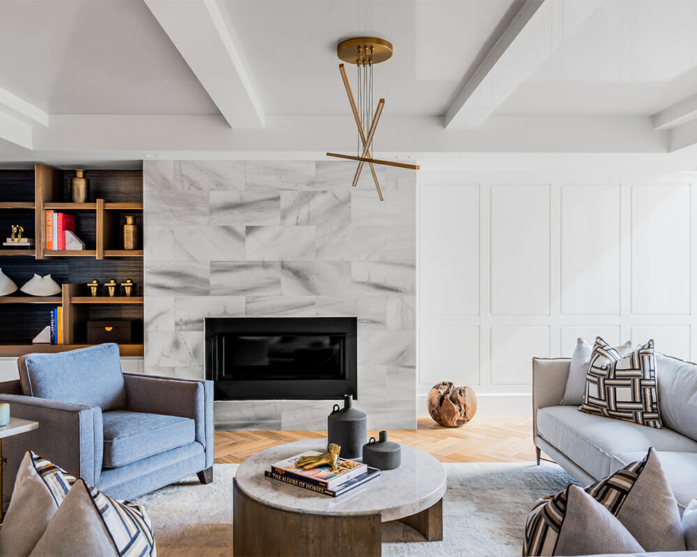 Living room design by Jillian Z - Decorilla vs The Expert