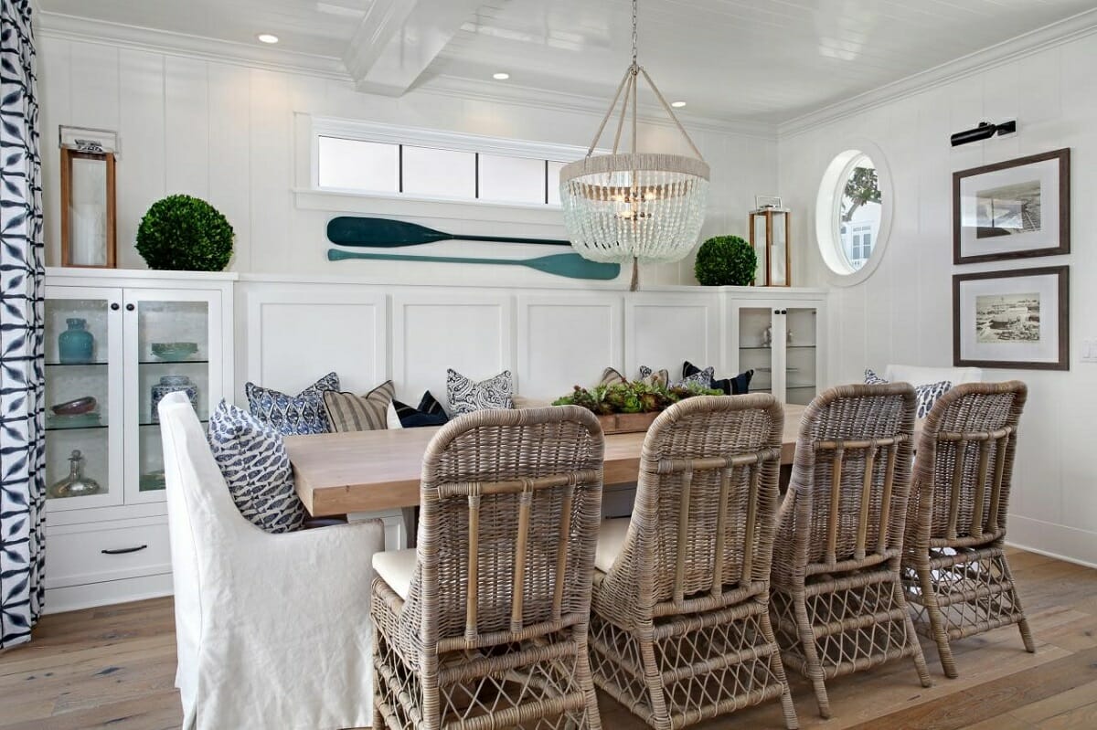 Beach interiors - HGTV