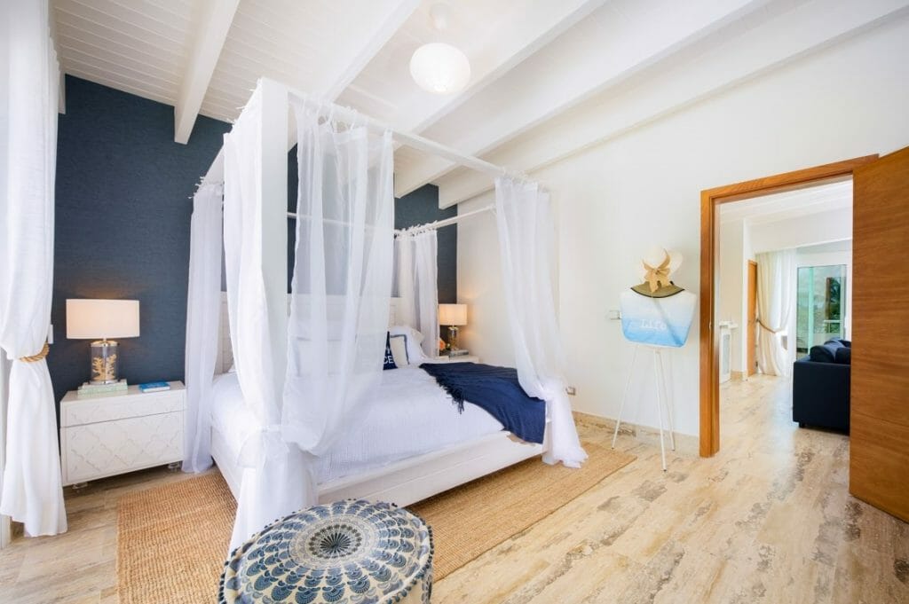 30 Best Beach Interior Design Ideas in 2024 Decorilla Online Interior