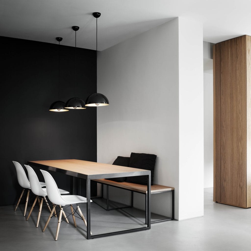 Minimalist home decor in a dining room by Decorilla designer, Roberto D.