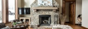Rustic style living room - One Kind Design