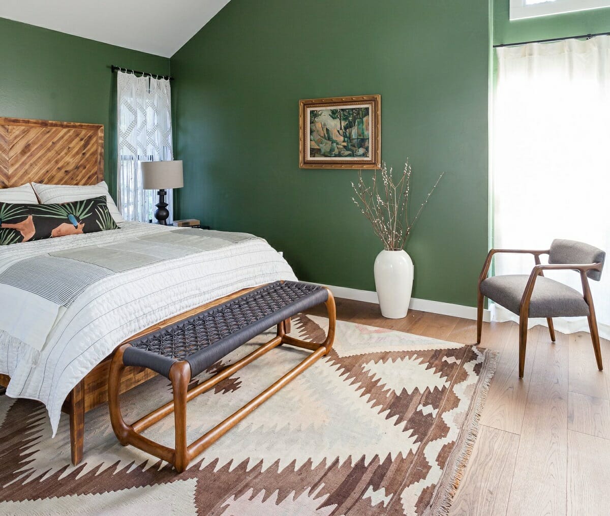 Before & After: Relaxing Green Bedroom Design