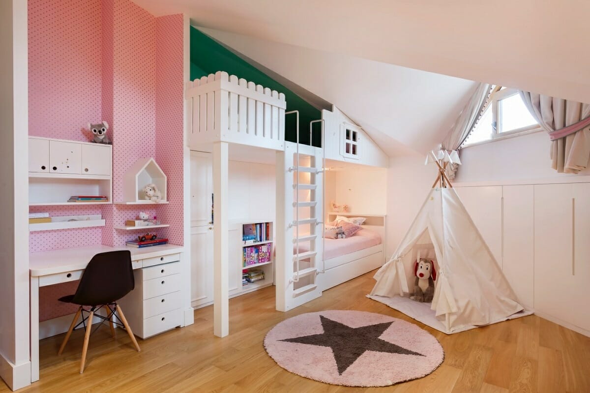 Pink kids bedroom ideas by Meric S