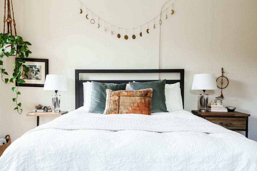 Bohemian bedroom by Decorilla designer, Christine M.