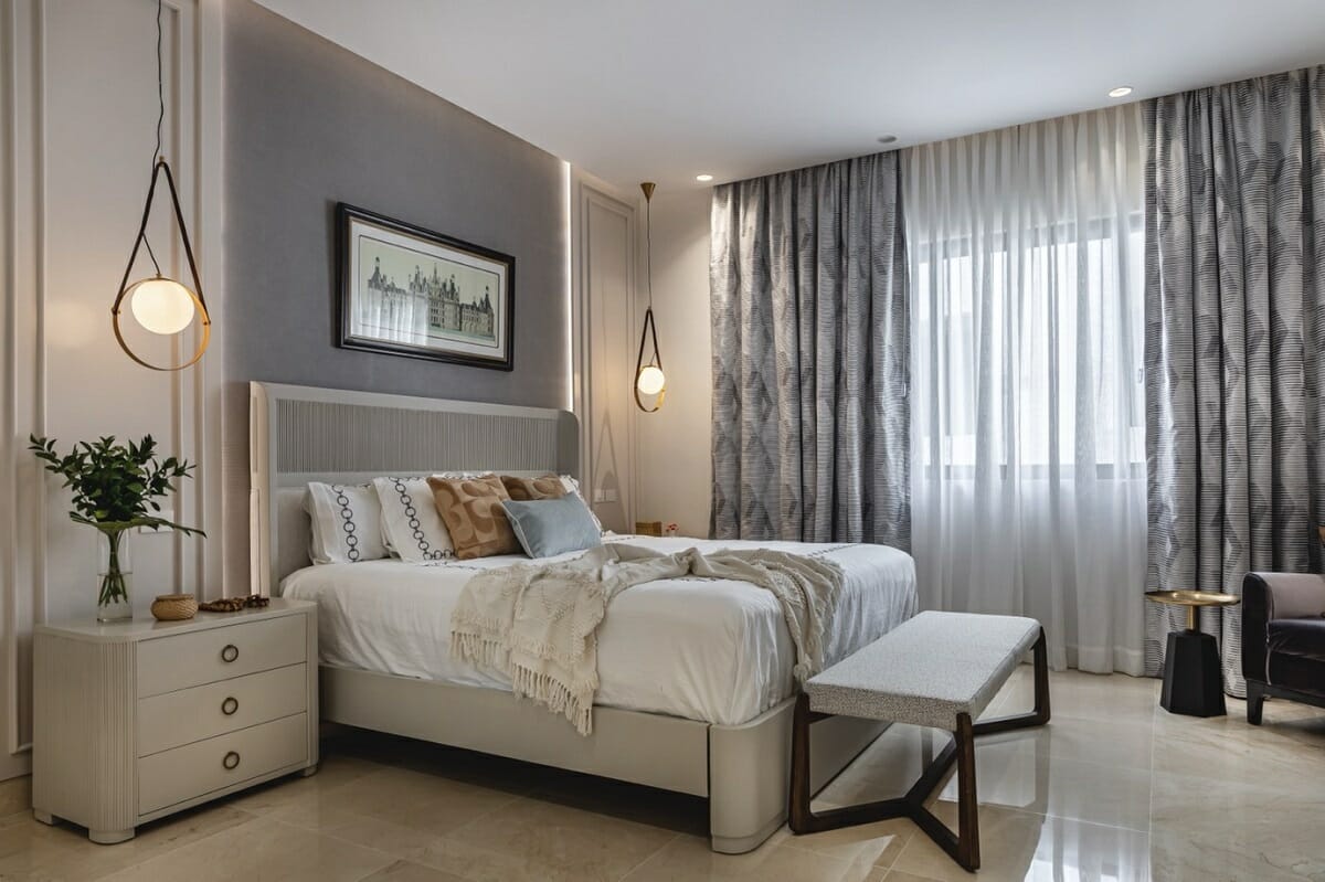 Contemporary bedroom design and décor by Jatnna M