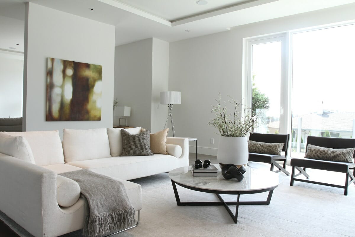 Earth tone colors in a living room by Dina H