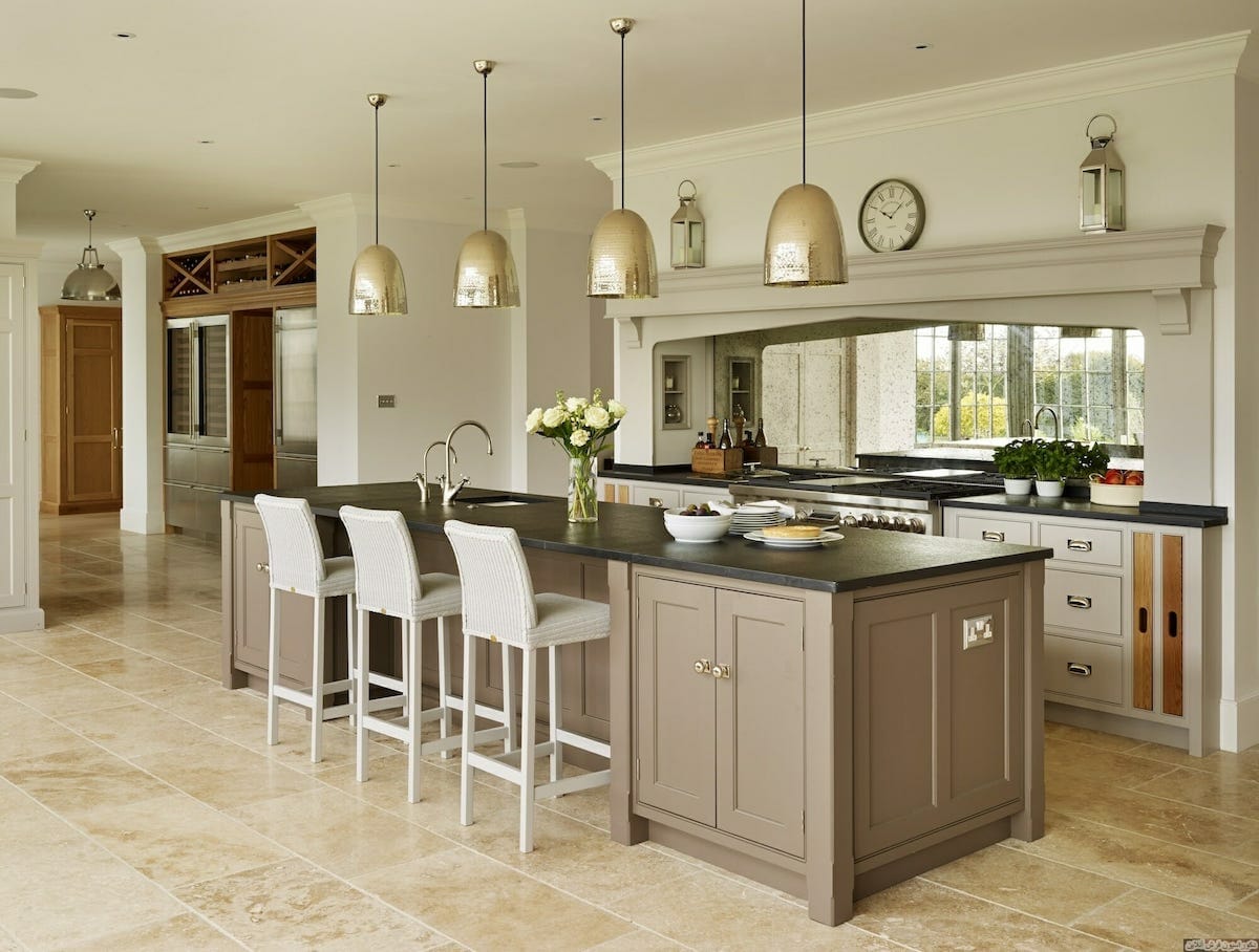 Kitchen counter decor ideas by Decorilla designer, Mary L.