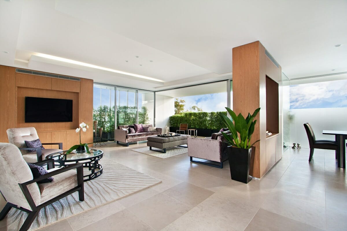 Orignial Bauhaus interior design for an open concept living room by Amelia R